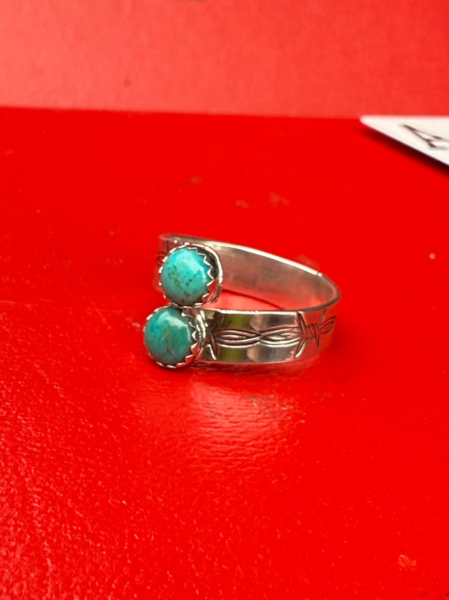 Stamped barbed wire double turquoise