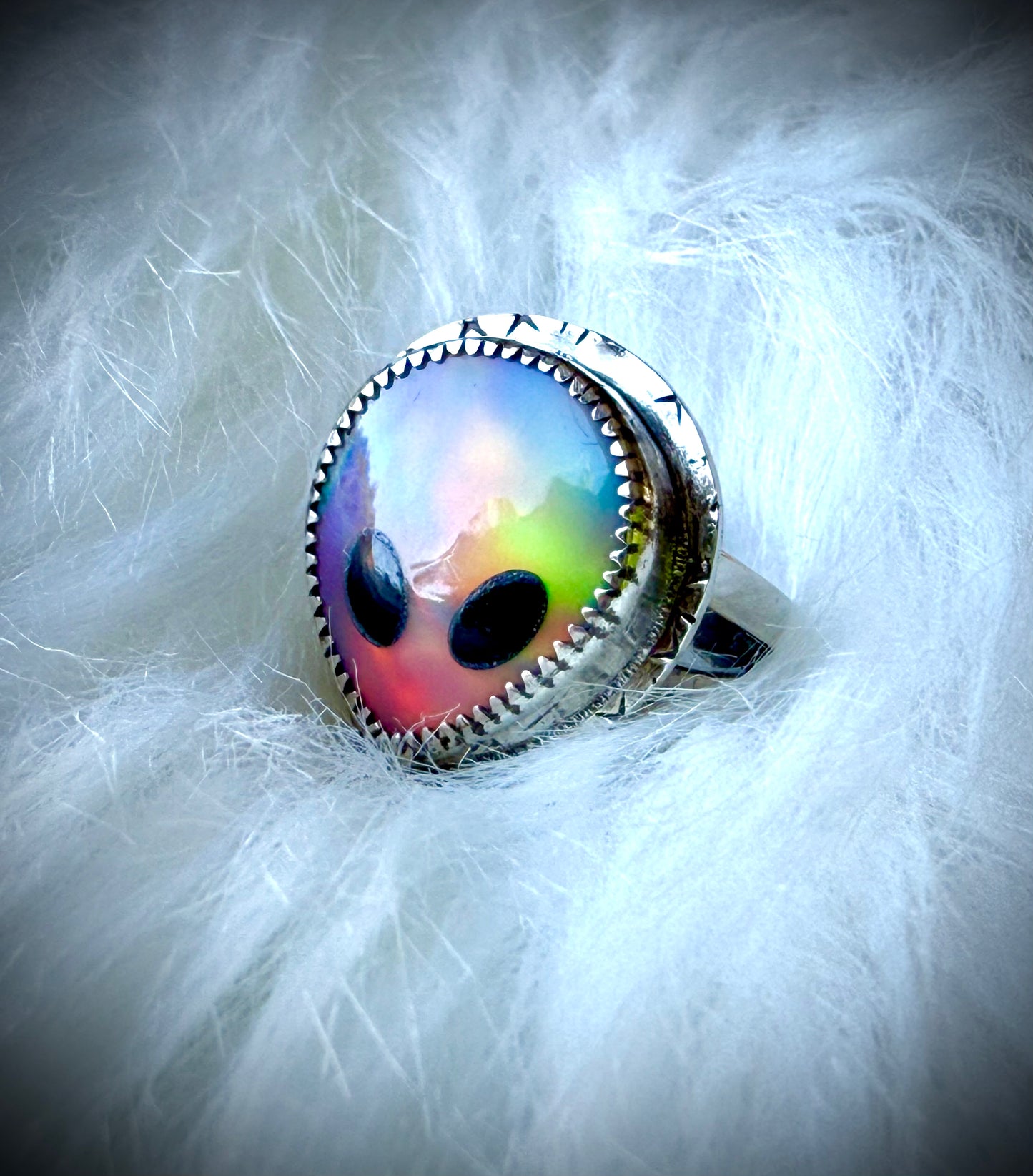 Aurora Alien ring