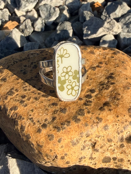 Vintage Corelle Dish ring